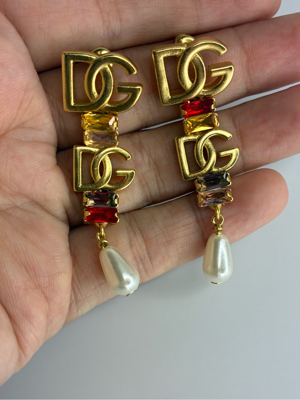 Vintage Gold-Tone Multicolor Crystal Drop Earrings with Pearl - Picture 4 of 4